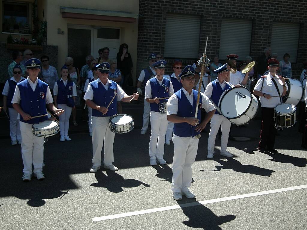 Schuetzenfest-Festzug-180701-009