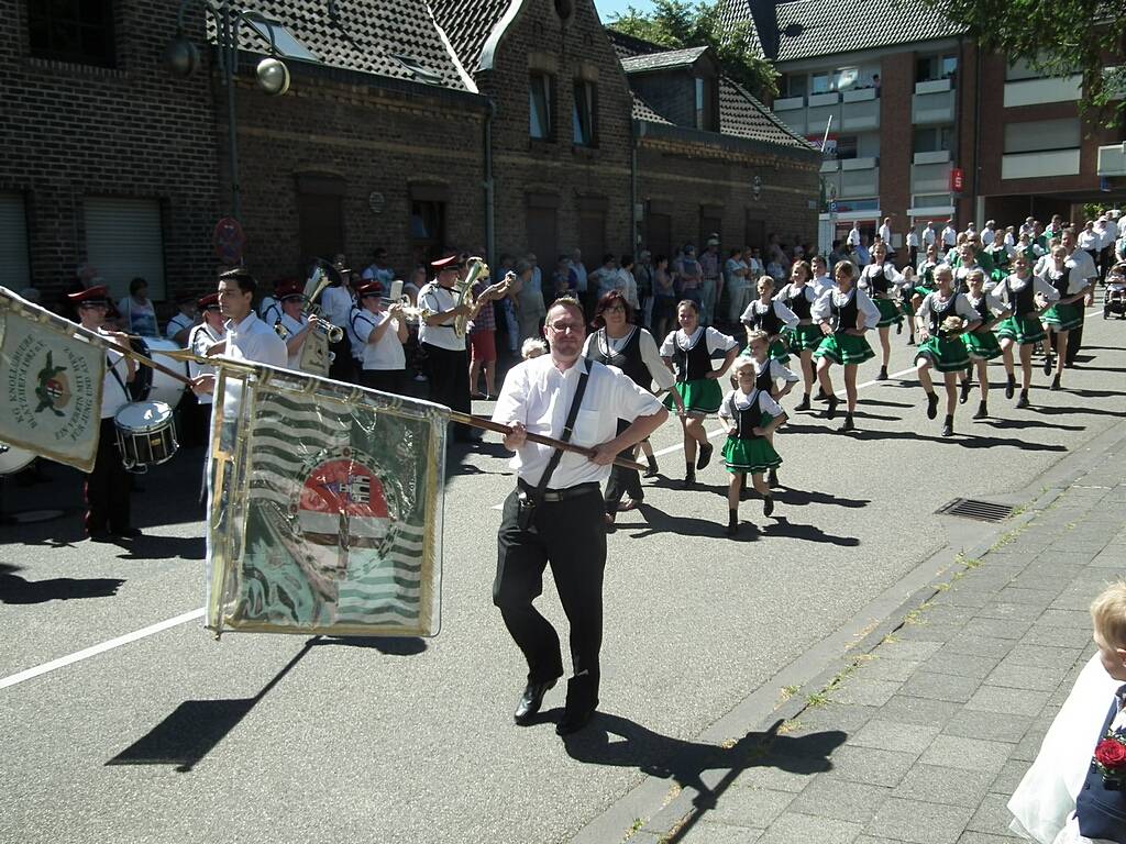 Schuetzenfest-Festzug-180701-021