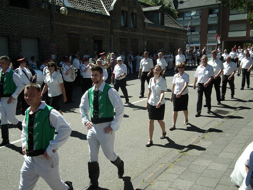 Schuetzenfest-Festzug-180701-028