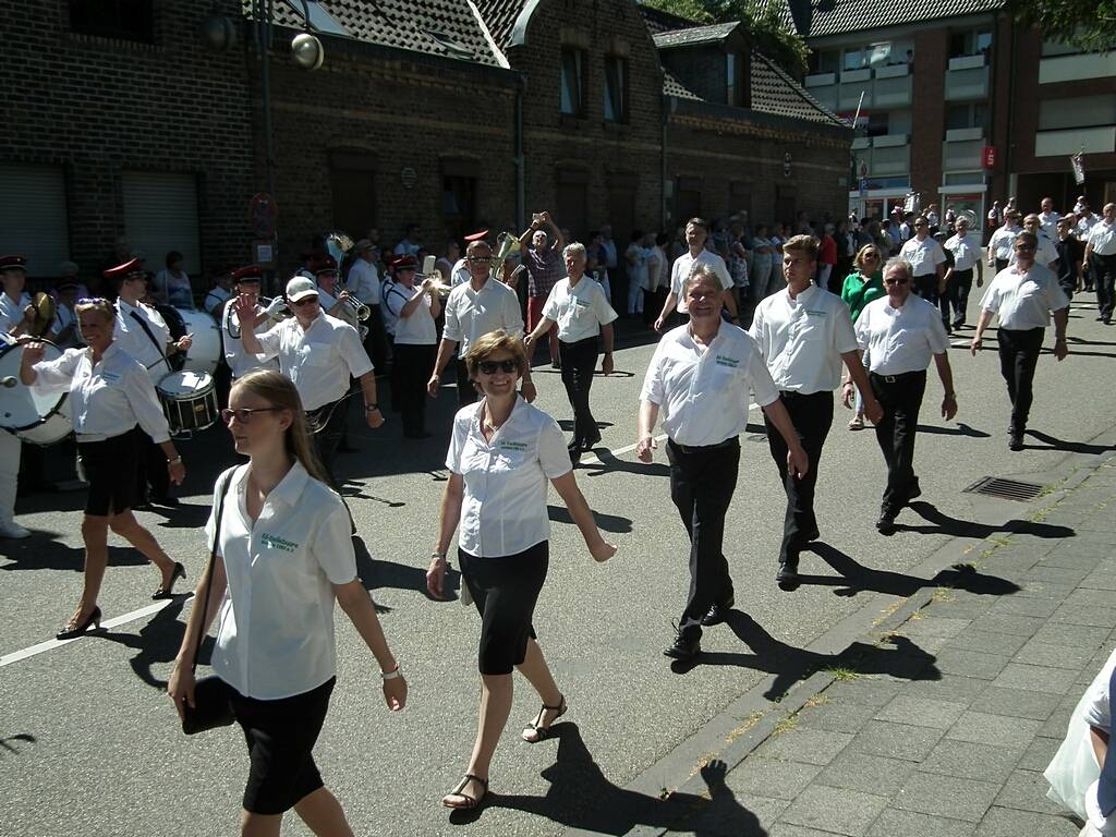 Schuetzenfest-Festzug-180701-029
