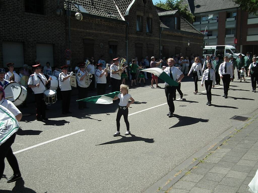Schuetzenfest-Festzug-180701-046