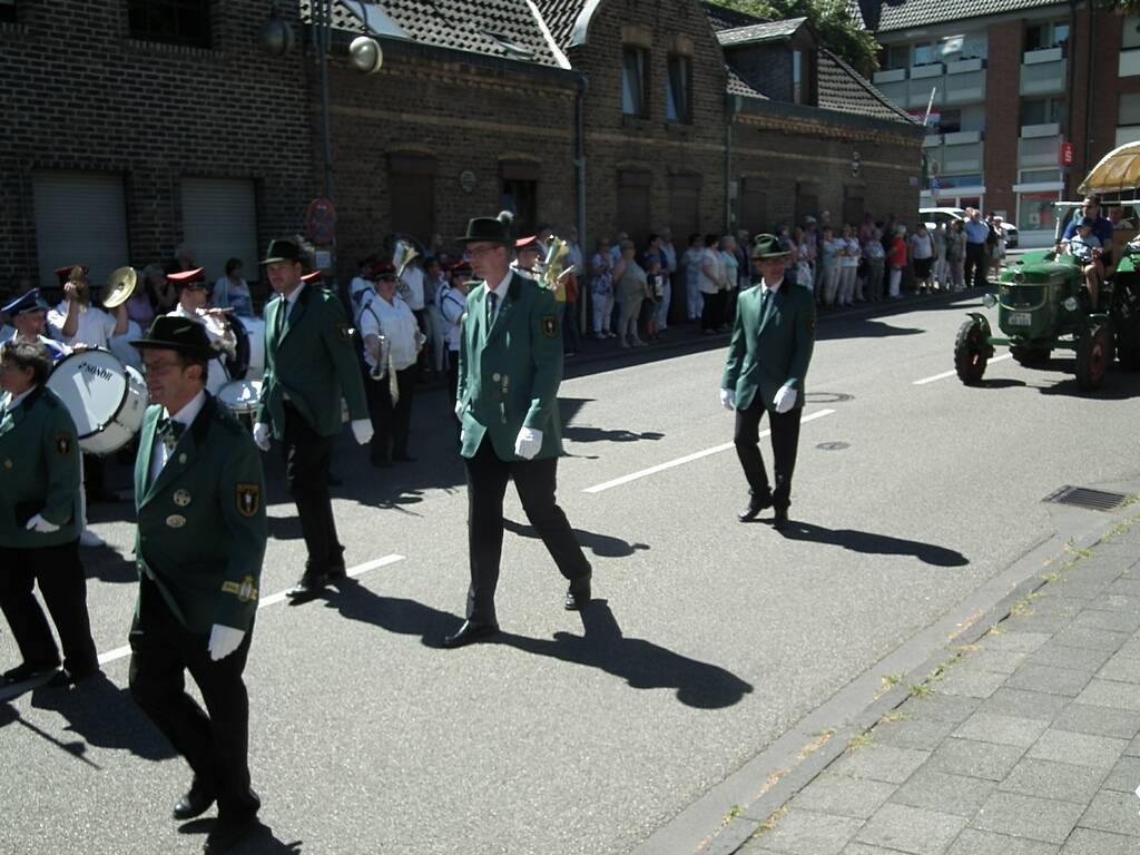 Schuetzenfest-Festzug-180701-052