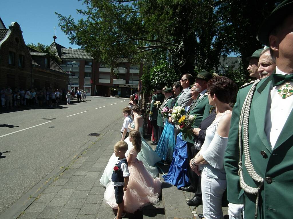 Schuetzenfest-Festzug-180701-056