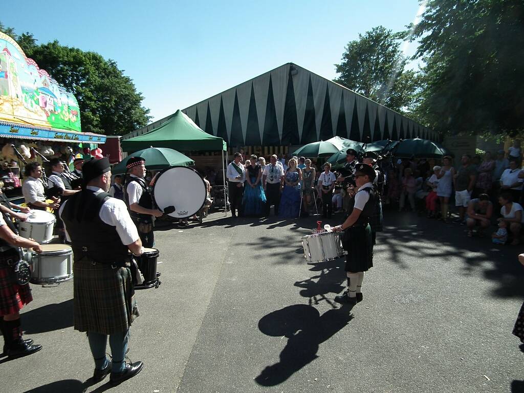 Schuetzenfest-Festzug-180701-077