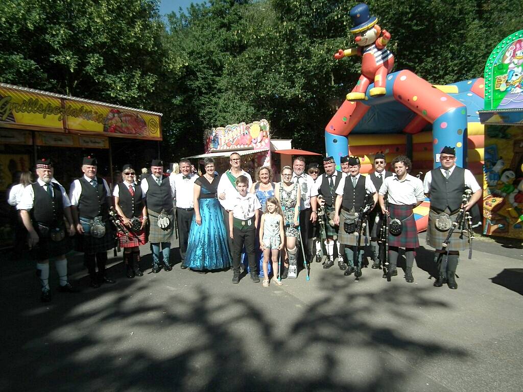 Schuetzenfest-Festzug-180701-083