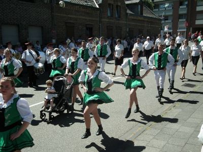 Schuetzenfest-Festzug-180701-027