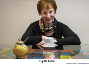 Brigitte Glaser stellt Rheinblick vor