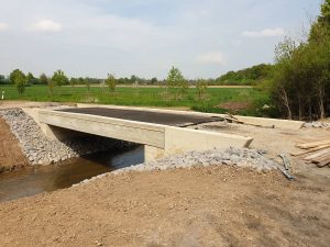Neue Neffelbachbrücke fast fertig