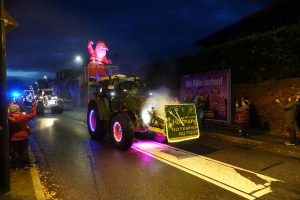 Lichterfahrt begeisterte am Nikolaustag