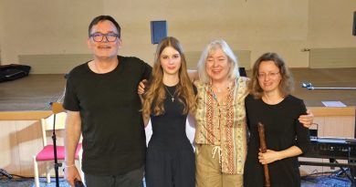 13-jährige beeindruckte Publikum mit ihren Texten