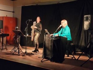 Besucher erlebten einen literarisch beschwingten Jazzabend